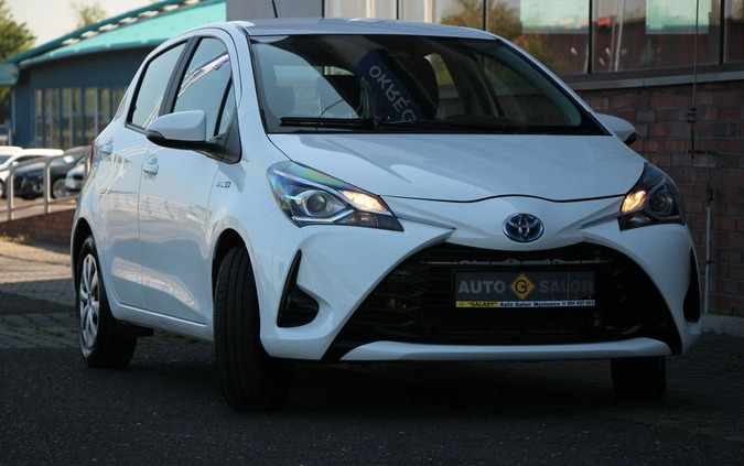 Toyota Yaris cena 56990 przebieg: 78000, rok produkcji 2020 z Pajęczno małe 704